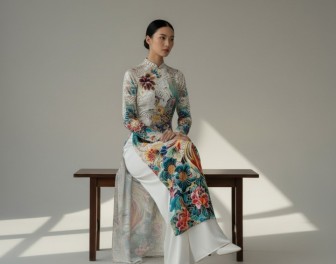 Áo dài nhung thêu cao cấp: đẹp, thật và đủ câu chuyện